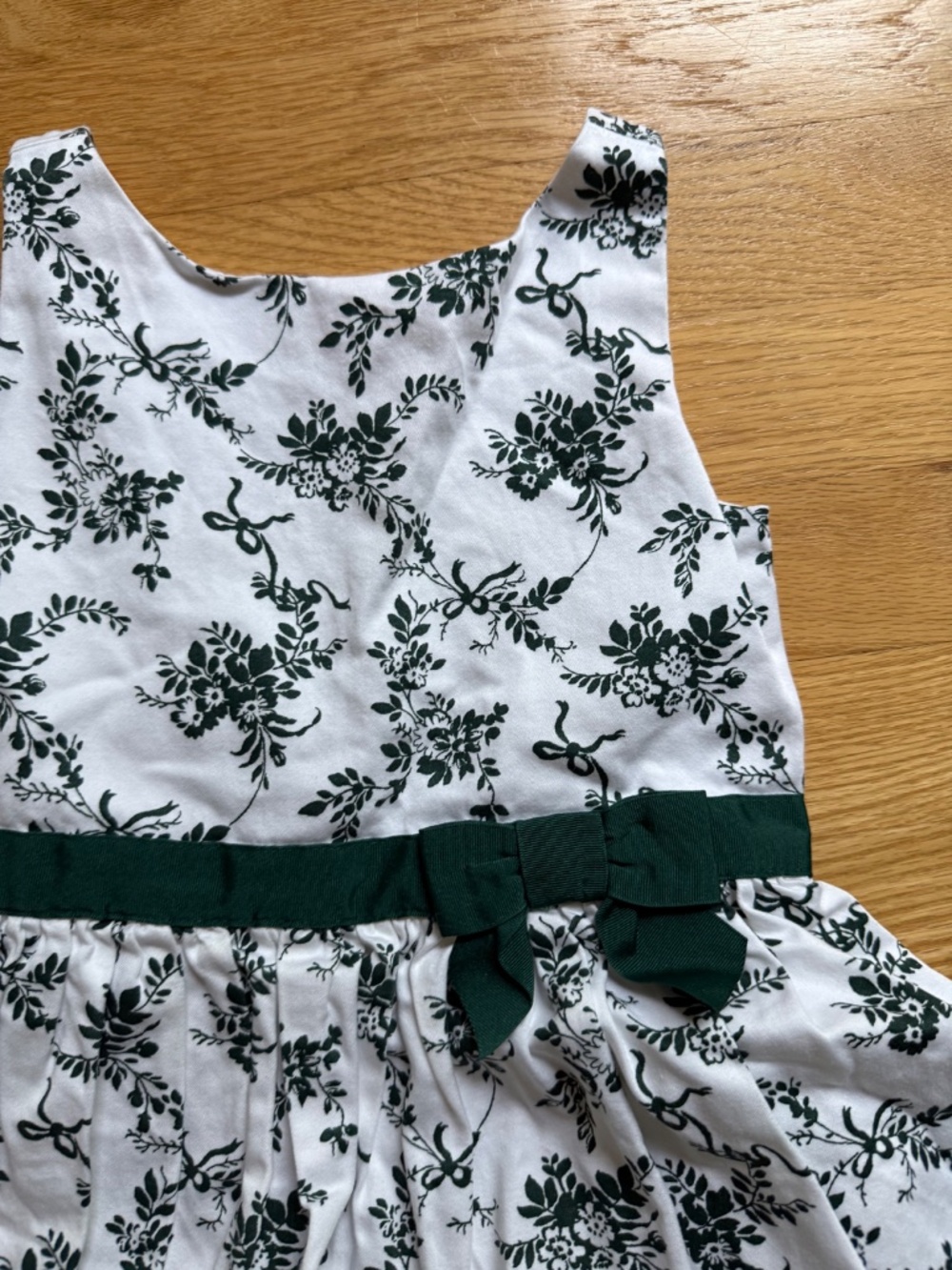 Janie and Jack Green and White Girls Tiered Ruffle Dress Floral + Bows Size 6 - Picture 2 of 3